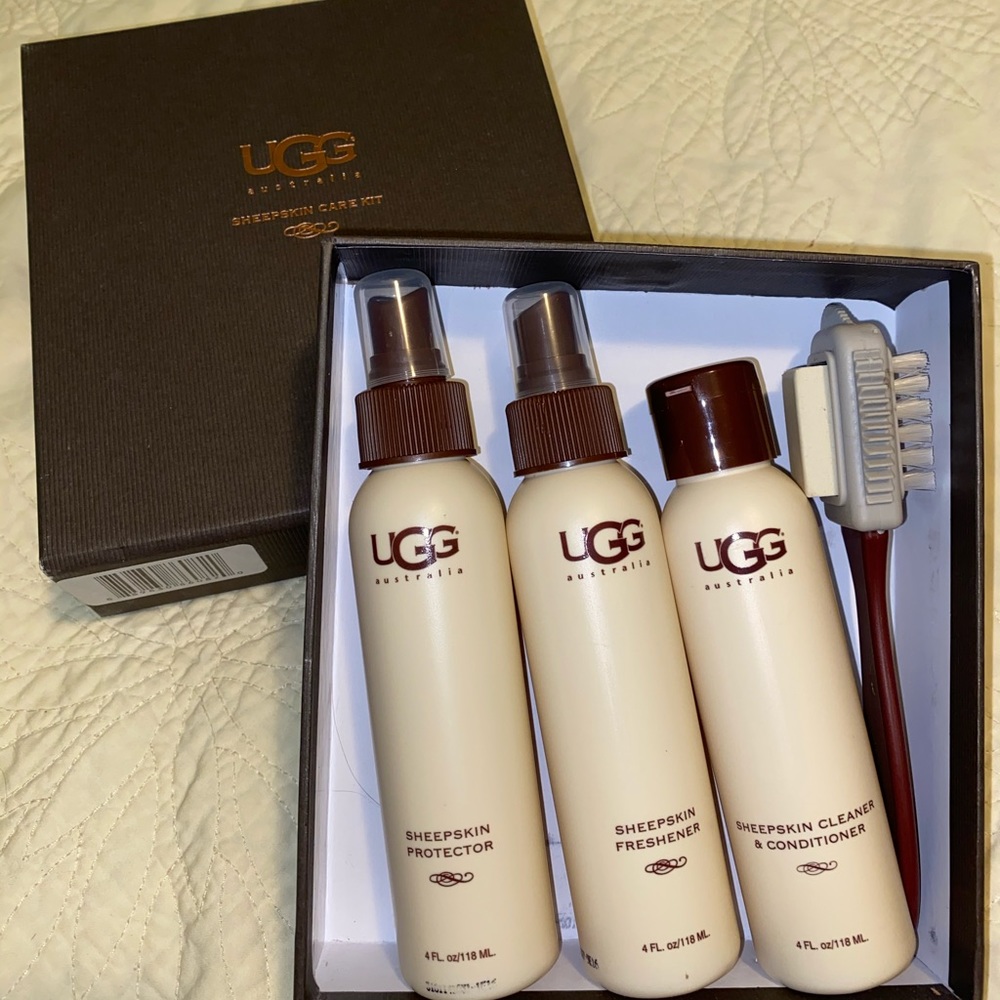 UGG sheepskin care kit